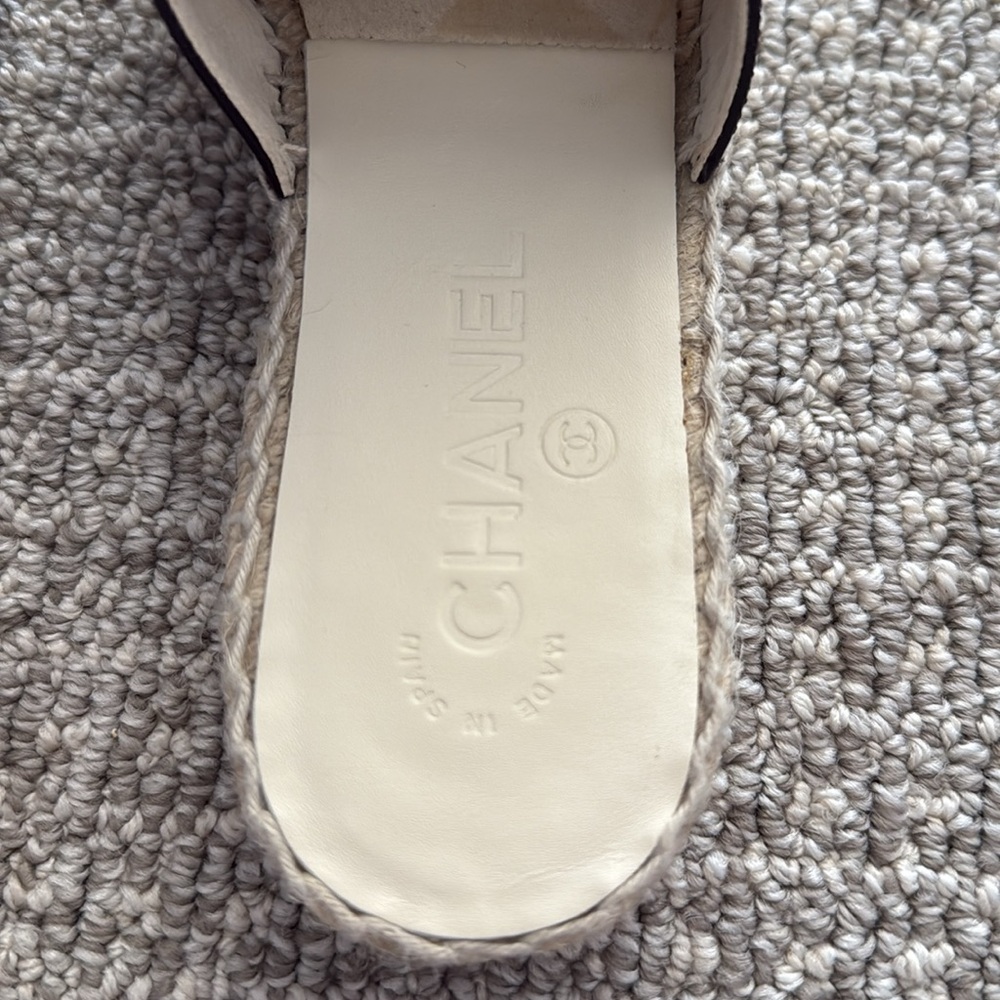 Chanel Black Espadrilles Mules Slides Lambskin Patent Leather Shoes 37 - Picture 6 of 10
